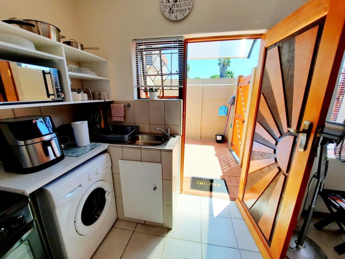 Cape Cozy Cottages เคปทาวน์ ภายนอก รูปภาพ