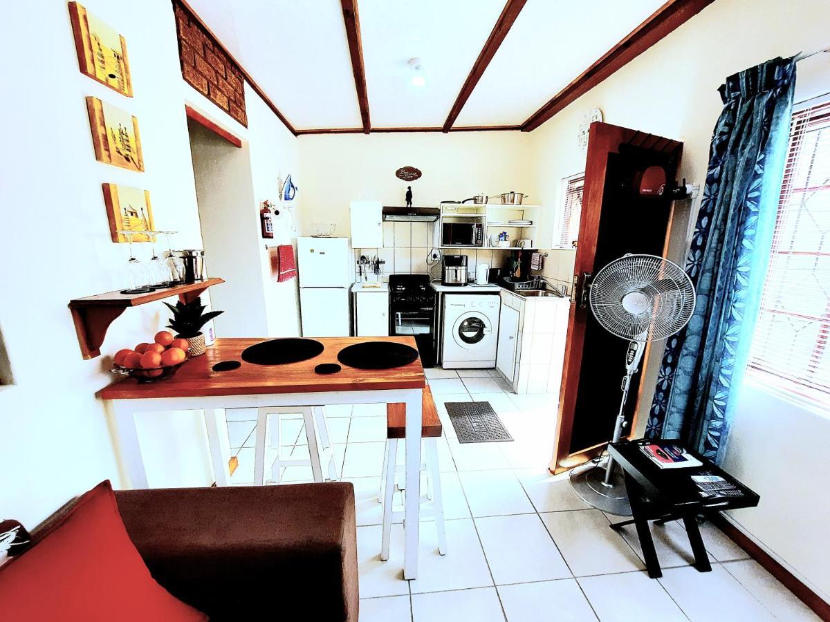 Cape Cozy Cottages เคปทาวน์ ภายนอก รูปภาพ