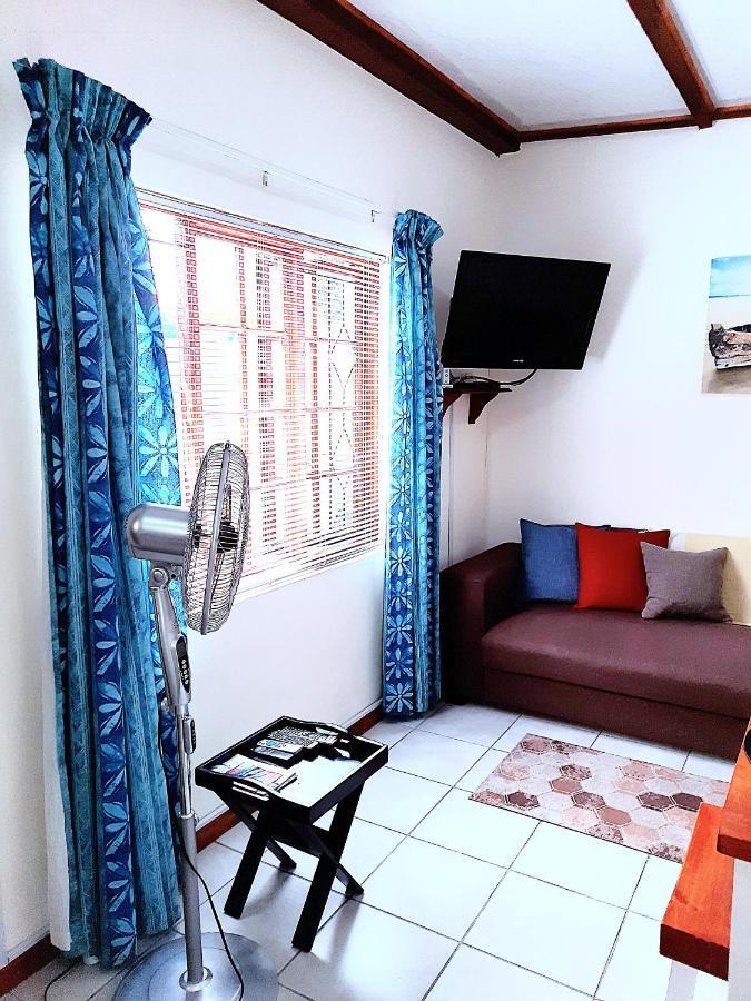 Cape Cozy Cottages เคปทาวน์ ภายนอก รูปภาพ