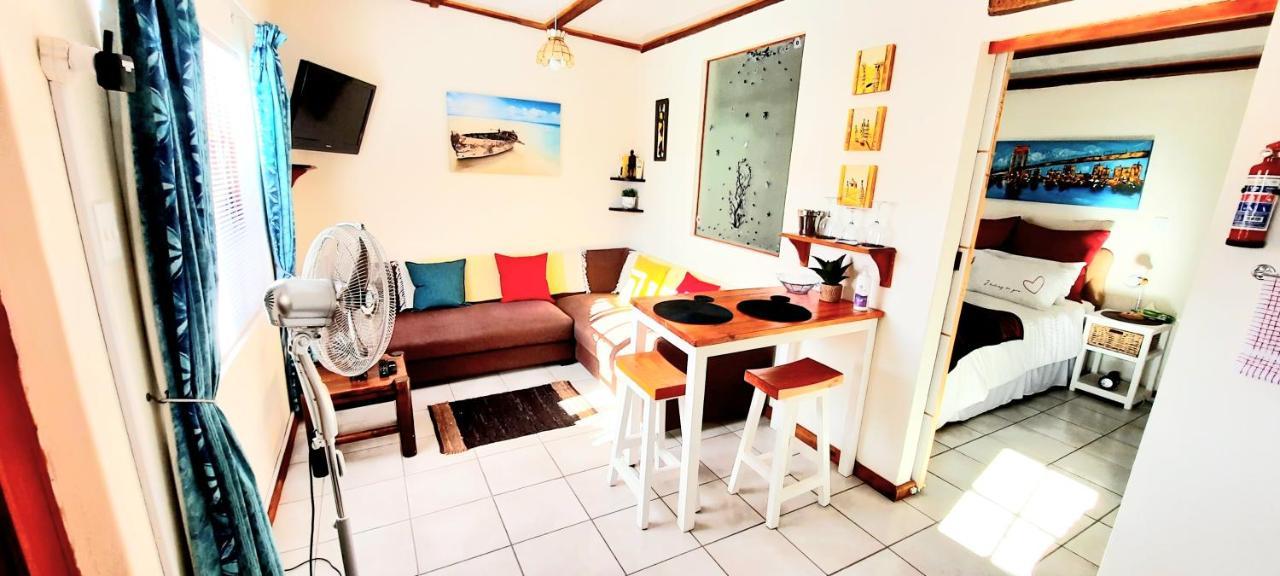 Cape Cozy Cottages เคปทาวน์ ภายนอก รูปภาพ